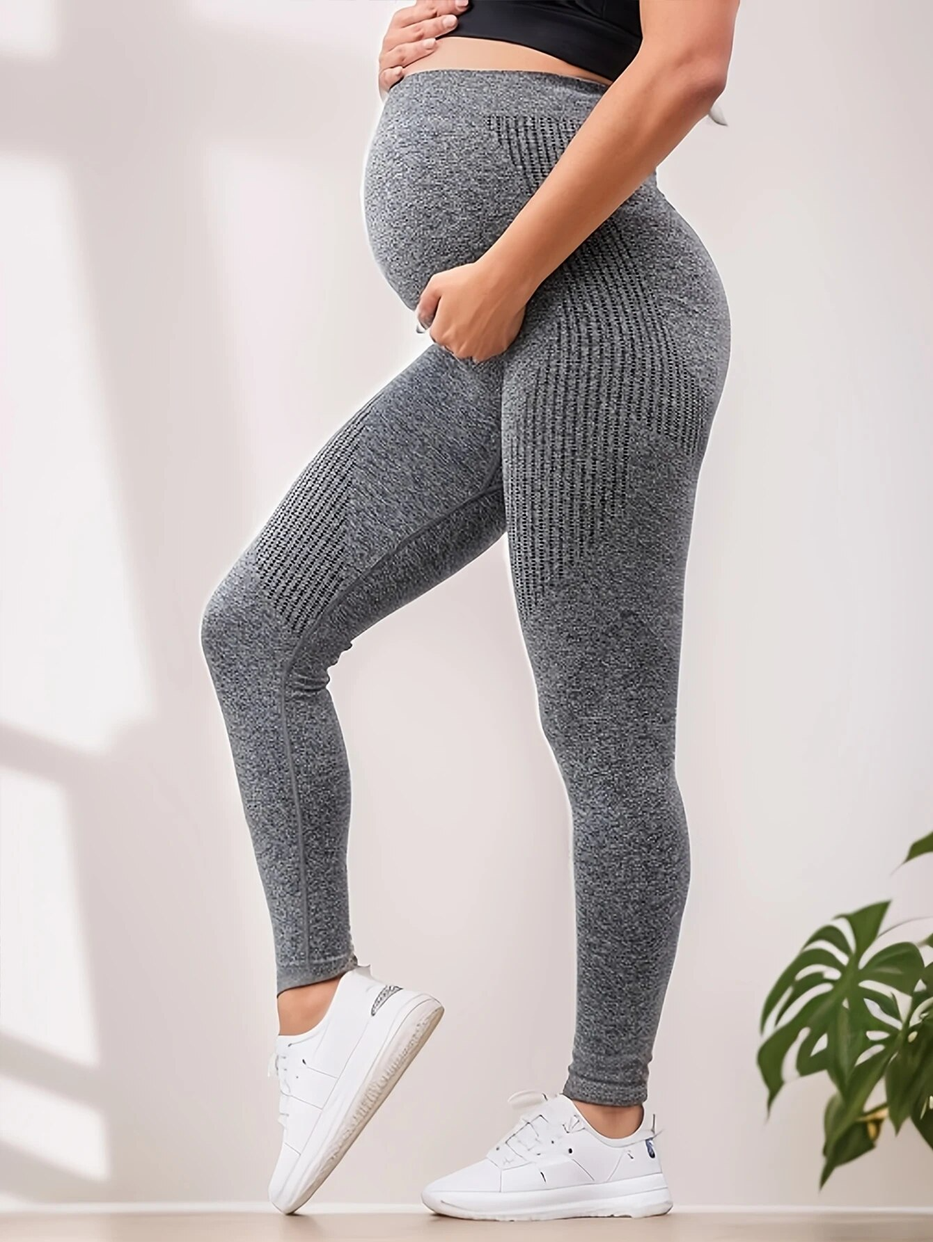 ComfortFit Seamless Maternity Leggings