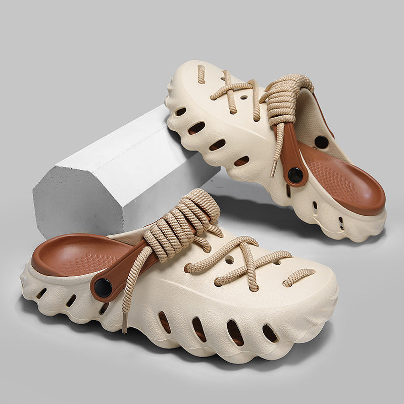 Traveler Laced Clogs