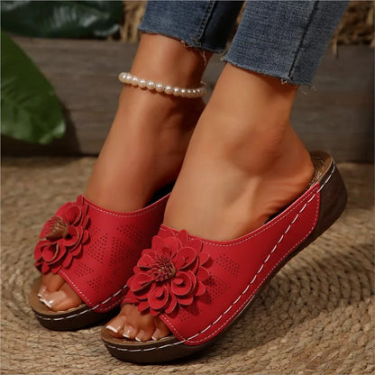 Clara Lay Soft Bloom Sandal